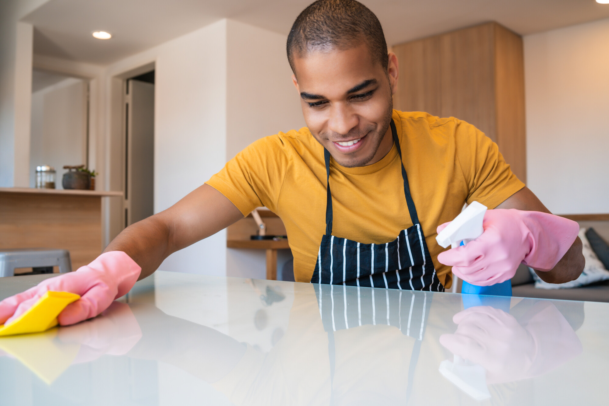 Cleaning Guide: How to Clean Your Home for a Party